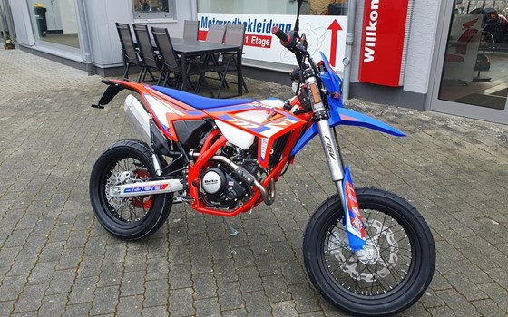 Neufahrzeug Beta RR 125 4T SM - Bild 2