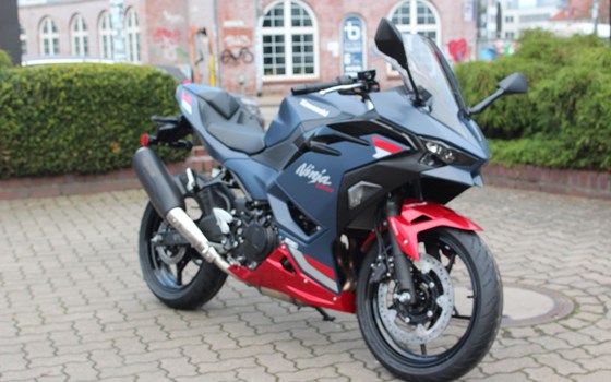 Neufahrzeug Kawasaki Ninja 500 SE - Bild 2