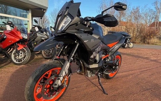 Neufahrzeug KTM 890 SMT - Bild 10
