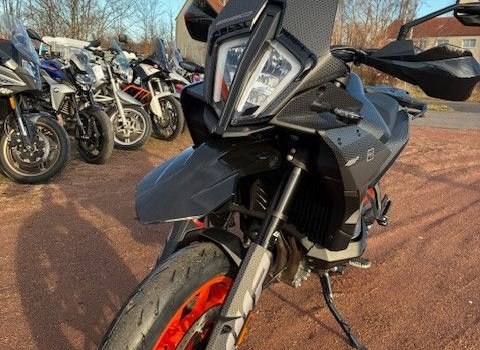 Neufahrzeug KTM 890 SMT - Bild 13