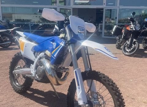 Neufahrzeug Husqvarna TE 300 Heritage - Bild 6