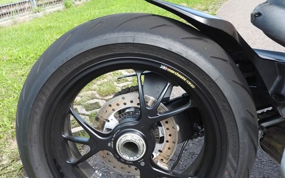 Gebrauchtmotorrad Ducati Streetfighter V4 S - Bild 7