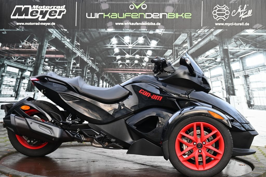 Can-Am Spyder RS 