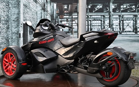 Gebrauchtmotorrad Can-Am Spyder RS - Bild 9