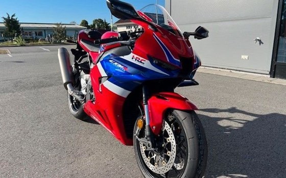 Neufahrzeug Honda CBR1000RR-R Fireblade - Bild 4