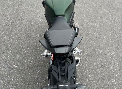 Gebrauchtmotorrad Honda CB650R E-Clutch - Bild 4