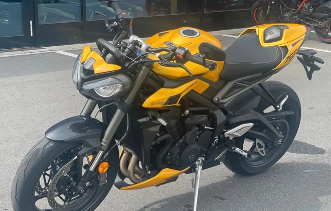 Triumph Street Triple RS