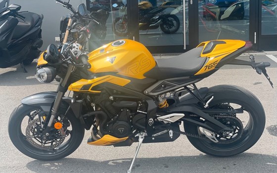 Gebrauchtmotorrad Triumph Street Triple RS - Bild 5