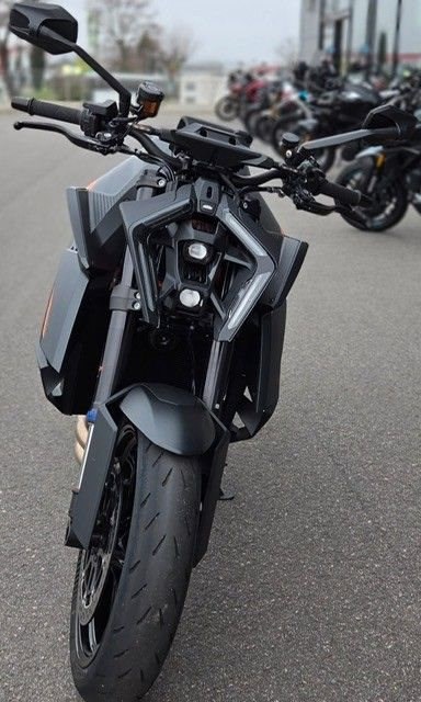 Angebot KTM 1390 Super Duke R EVO