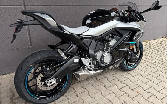 Neufahrzeug CFMOTO 675SR-R - Bild 6