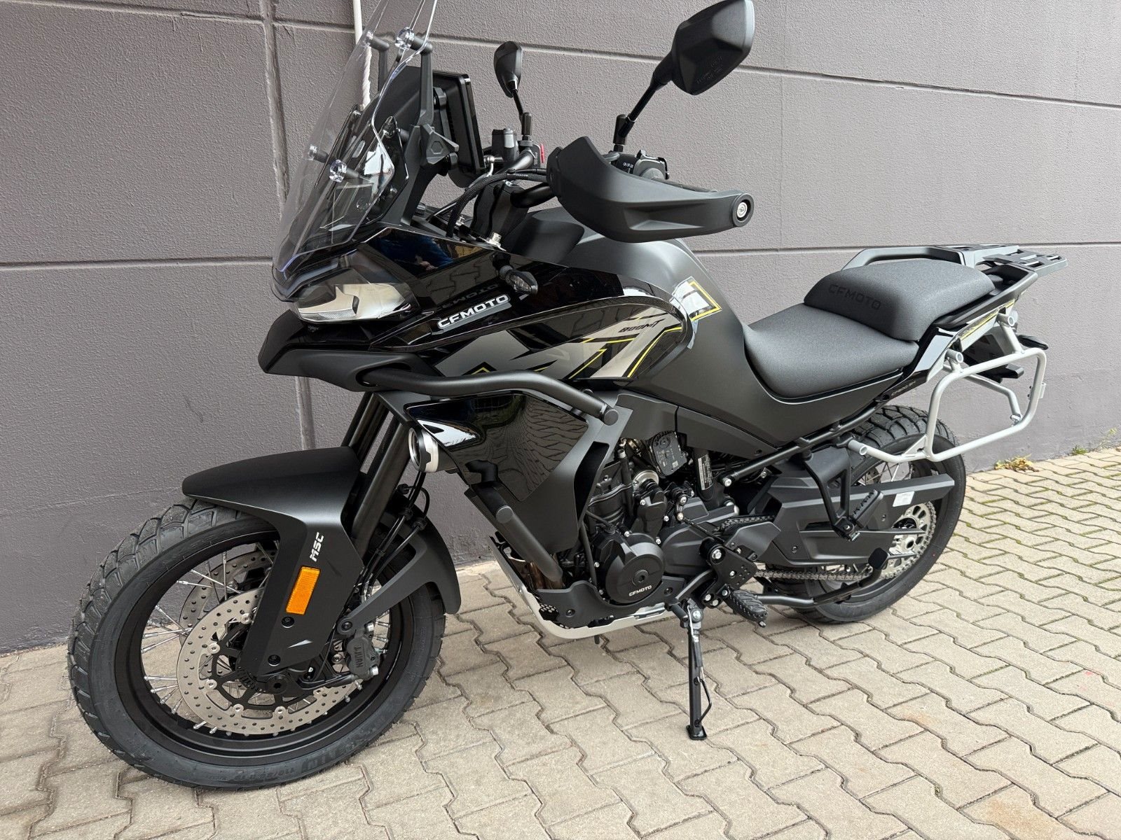 CFMOTO 800MT Explore