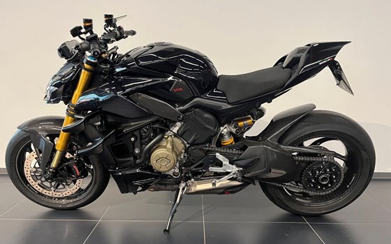 Gebrauchtmotorrad Ducati Streetfighter V4 S - Bild 3