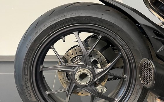 Gebrauchtmotorrad Ducati Panigale V2 - Bild 7