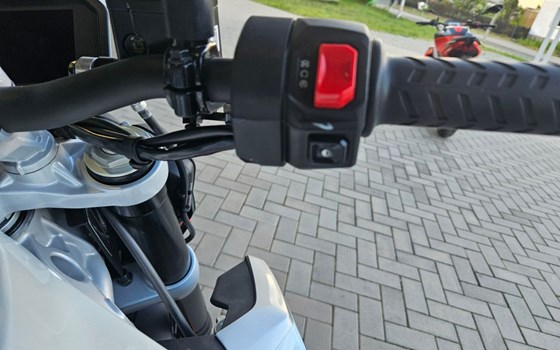 Neufahrzeug Aprilia Tuono 457 - Bild 23