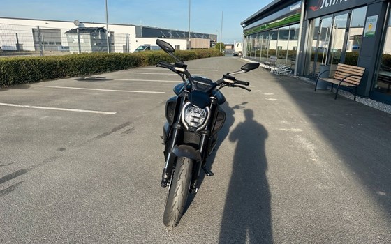 Neufahrzeug Ducati Diavel V4 - Bild 2