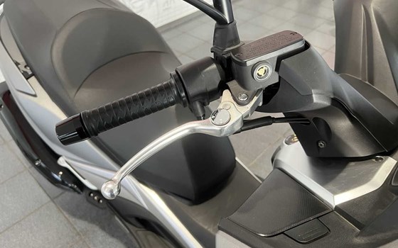 Gebrauchtmotorrad Kymco New Downtown 350i ABS - Bild 12