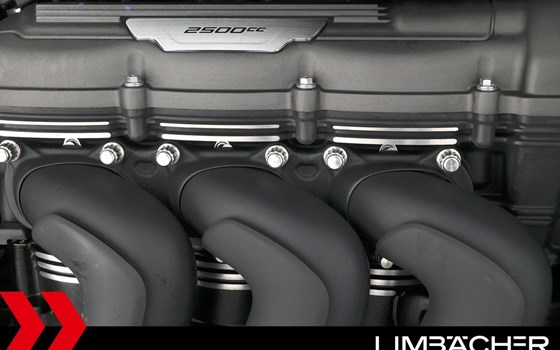 Gebrauchtmotorrad Triumph Rocket 3 Storm R - Bild 16