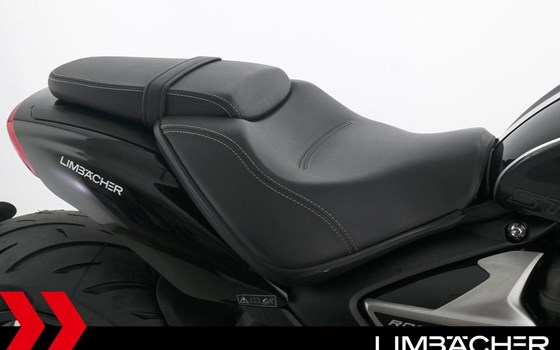 Gebrauchtmotorrad Triumph Rocket 3 Storm R - Bild 28