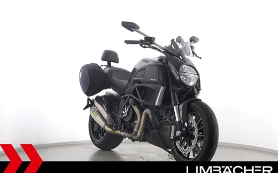 Gebrauchtmotorrad Ducati Diavel Strada - Bild 2