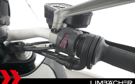 Gebrauchtmotorrad Ducati Diavel Strada - Bild 22