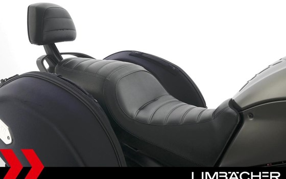 Gebrauchtmotorrad Ducati Diavel Strada - Bild 25