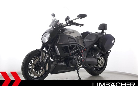 Gebrauchtmotorrad Ducati Diavel Strada - Bild 4
