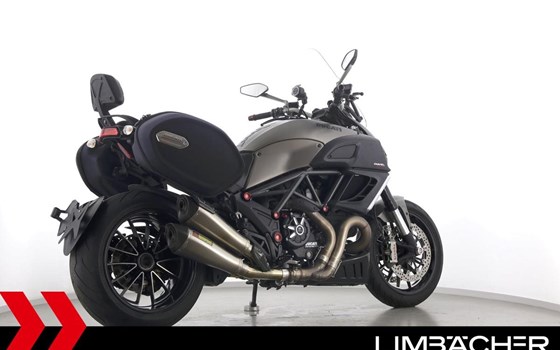 Gebrauchtmotorrad Ducati Diavel Strada - Bild 9