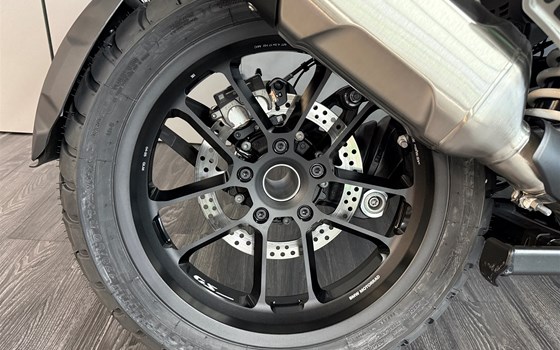 Neufahrzeug BMW R 1300 GS Adventure - Bild 9