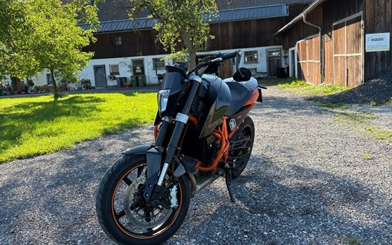 Gebrauchtmotorrad KTM 690 Duke - Bild 1