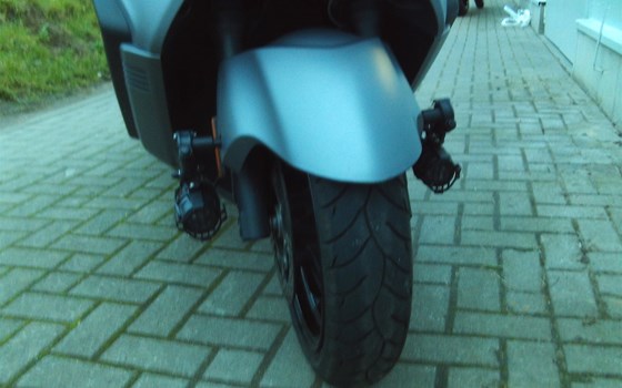 Gebrauchtmotorrad Suzuki Burgman 650 Executive - Bild 2