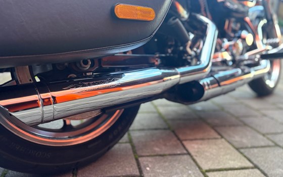 Gebrauchtmotorrad Harley-Davidson Sportster XL 1200T SuperLow - Bild 4