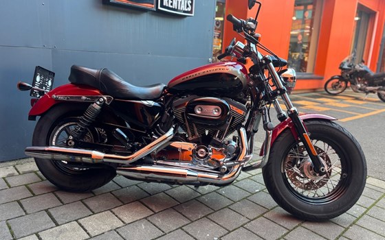 Gebrauchtmotorrad Harley-Davidson Sportster XL 1200C Custom - Bild 2