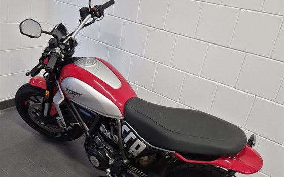Gebrauchtmotorrad Ducati Scrambler Icon - Bild 18