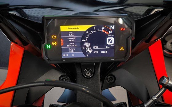 Neufahrzeug KTM RC 125 - Bild 11