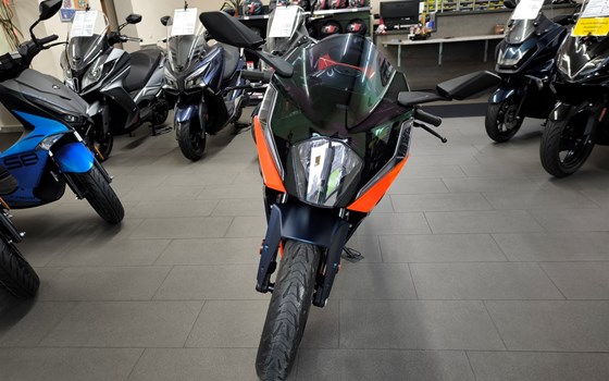 Neufahrzeug KTM RC 125 - Bild 2