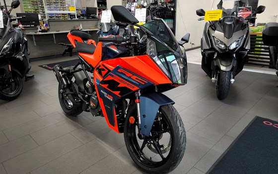 Neufahrzeug KTM RC 125 - Bild 3