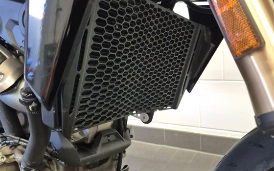 Gebrauchtmotorrad Ducati Hypermotard 698 Mono RVE - Bild 6