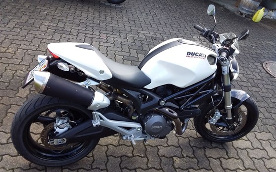 Gebrauchtmotorrad Ducati Monster - Bild 1