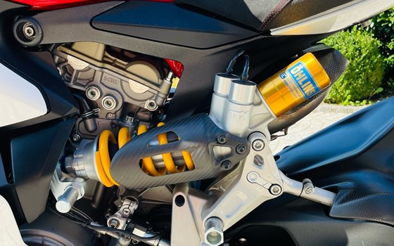 Gebrauchtmotorrad Ducati 1199 Panigale S Tricolore - Bild 9