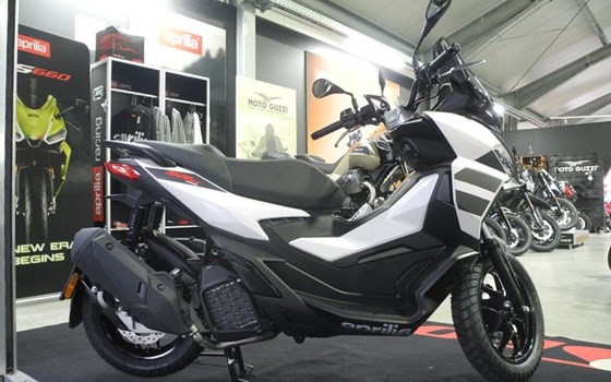 Neufahrzeug Aprilia SR GT 200 - Bild 6