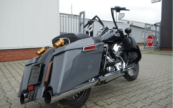 Gebrauchtmotorrad Harley-Davidson Road King Classic FLHRC - Bild 13