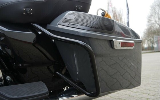 Gebrauchtmotorrad Harley-Davidson Road King Classic FLHRC - Bild 20