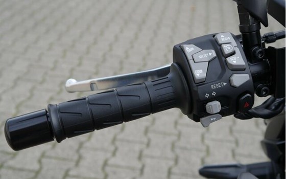 Neufahrzeug Kawasaki Z1100 SE - Bild 15