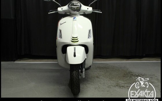Neufahrzeug Vespa GTS 125ie Super Tech - Bild 7