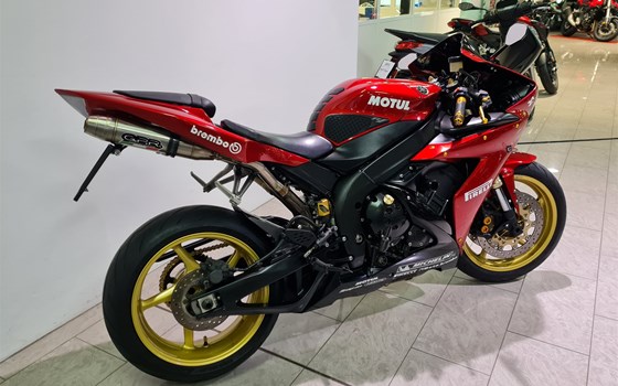 Gebrauchtmotorrad Yamaha R1 - Bild 2