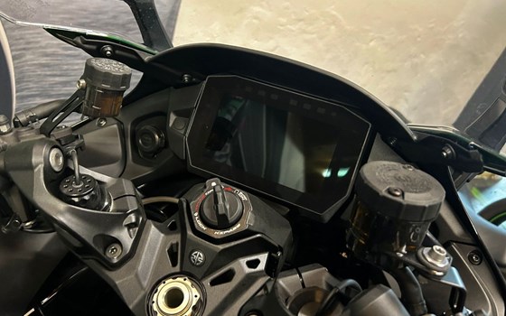 Neufahrzeug Kawasaki Ninja H2 SX SE - Bild 6