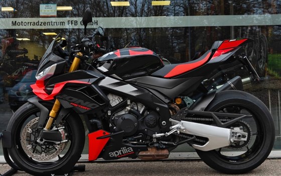 Gebrauchtmotorrad Aprilia Tuono V4 1100 Factory - Bild 6