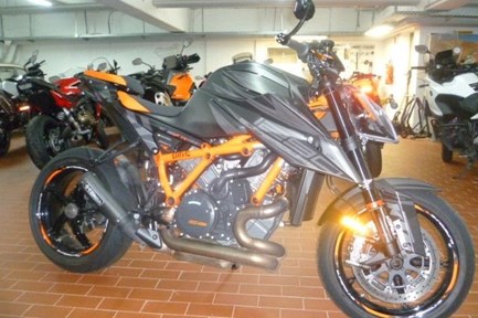 KTM 1290 Super Duke R