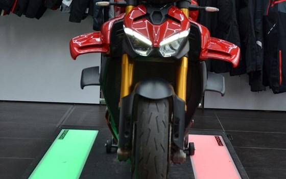Gebrauchtmotorrad Ducati Streetfighter V4 S - Bild 13