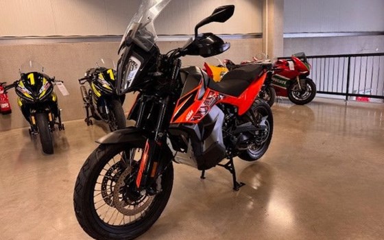 Gebrauchtmotorrad KTM 890 Adventure - Bild 15